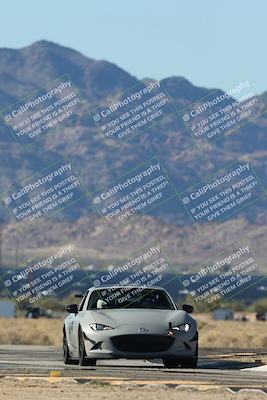 media/Nov-23-2025-Speed Ventures (Sun) [[88f20b6e61]]/6-Yellow Group/Session 1 (Turns 16 and 17 Exit)/